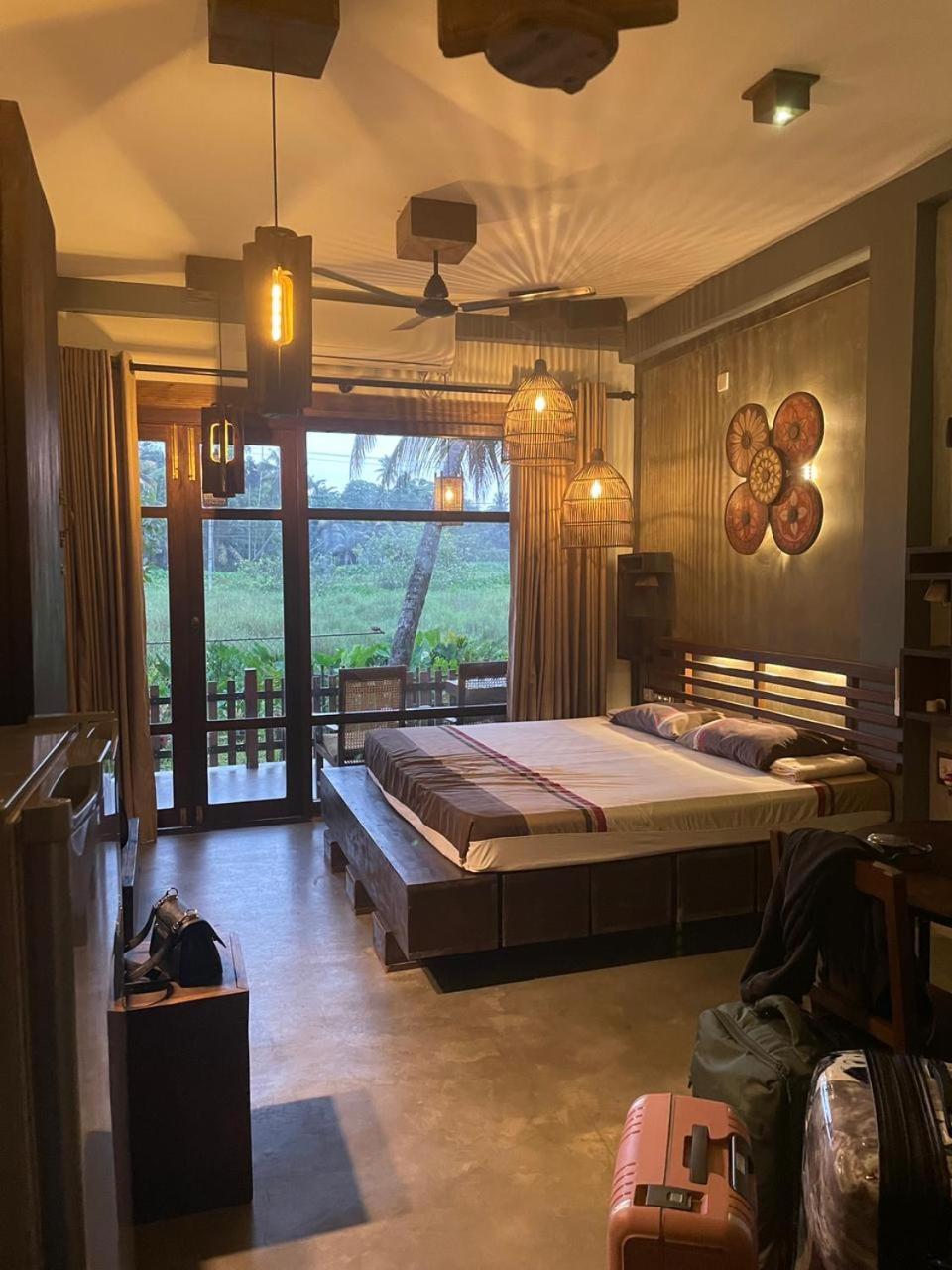 Guruwaththa Eco Lodge Hikkaduwa Room photo