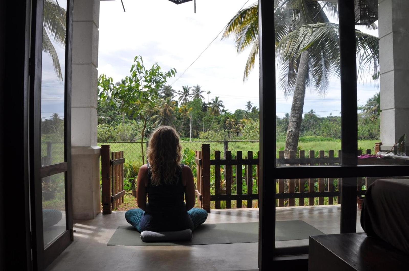 Guruwaththa Eco Lodge Hikkaduwa Room photo
