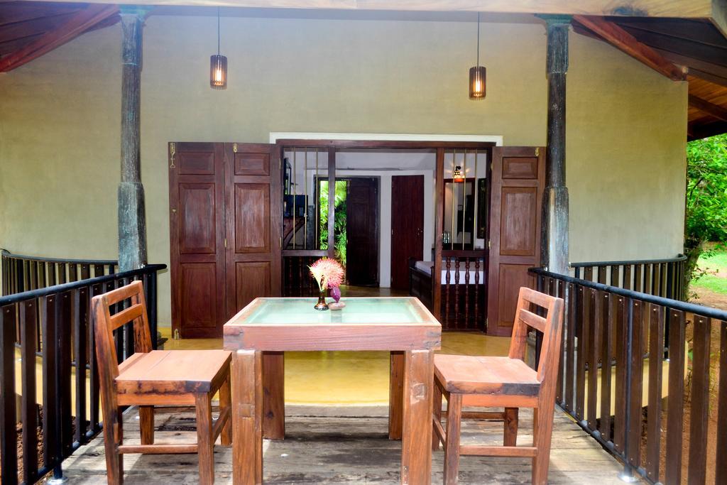 Guruwaththa Eco Lodge Hikkaduwa Exterior photo